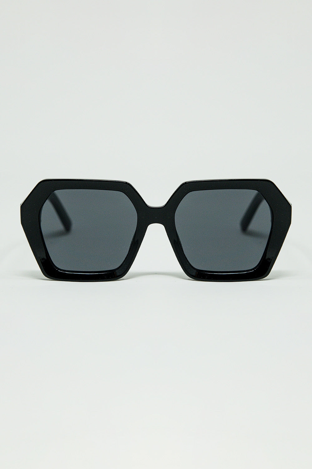 Q2 Occhiali da sole con montatura geometrica in nero
