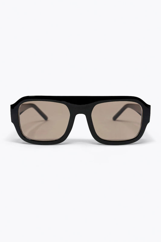 Q2 Occhiali da sole neri con montatura quadrata oversize