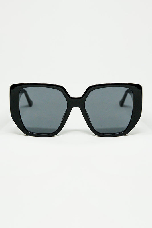 Q2 Occhiali da sole neri in stile pin-up con design geometrico e occhi da gatto