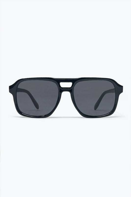 Q2 Occhiali da Sole Oversize con Lenti Quadrate e Montatura Grossa Nera