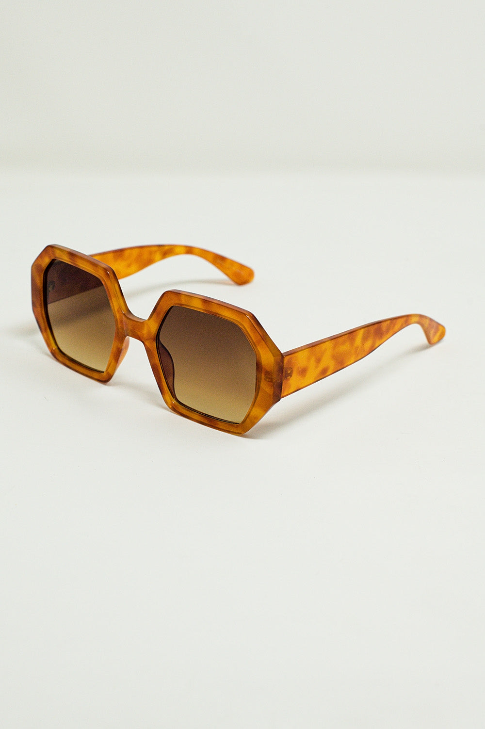 Occhiali da sole oversize esagonali in tartaruga vintage