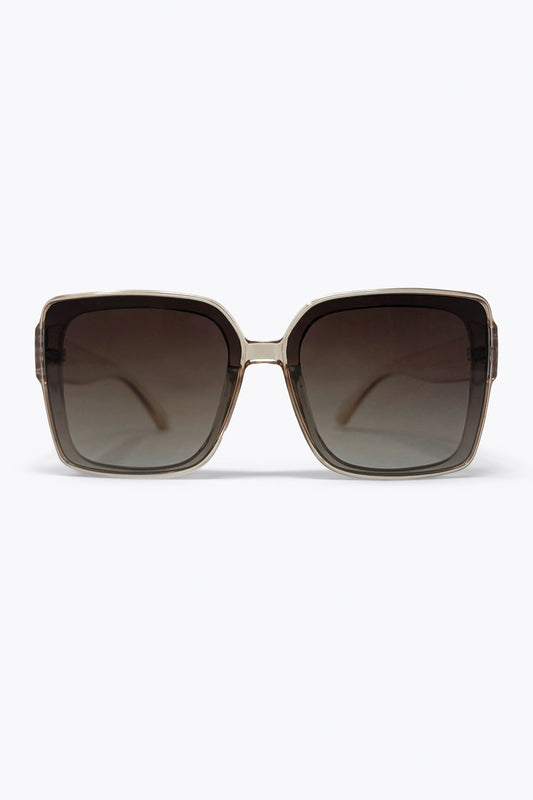 Q2 Occhiali da sole oversize quadrati con montatura trasparente marrone e lenti sfumate