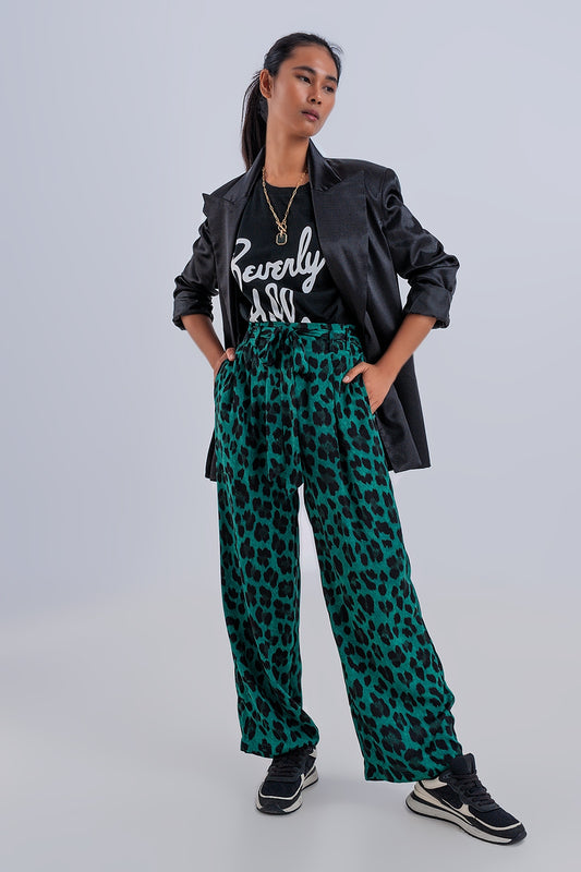 Q2 Pantaloni a fondo ampio in verde leopardato