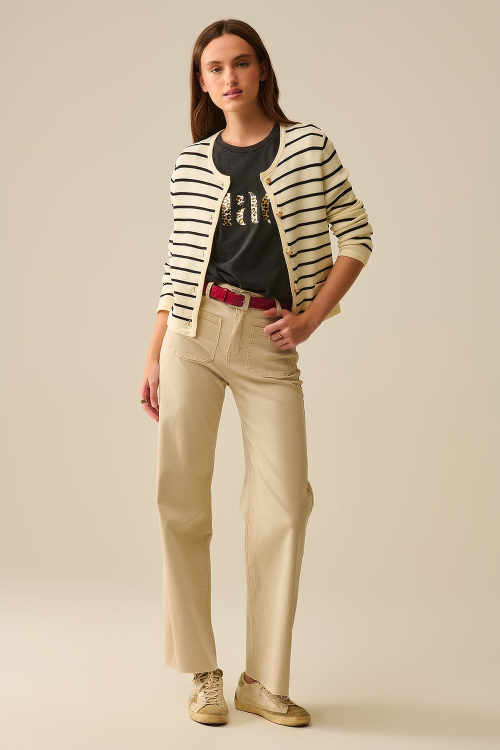 pantaloni a gamba larga con tasche frontali in beige