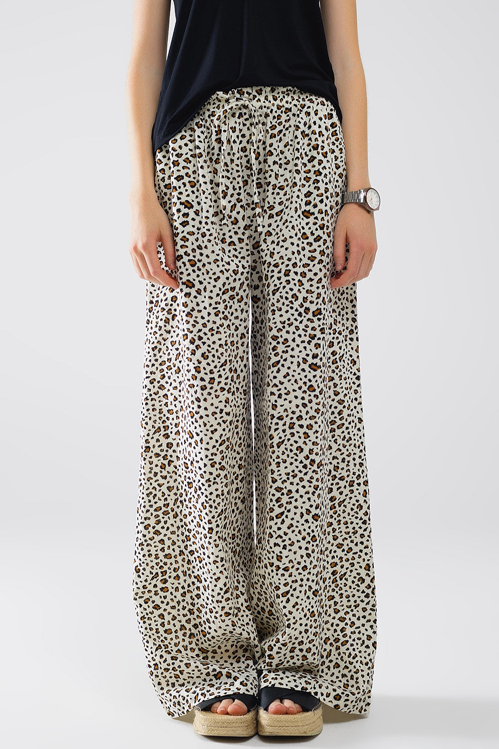 Q2 Pantaloni a gamba tesa con vita elasticizzata in stampa leopardo