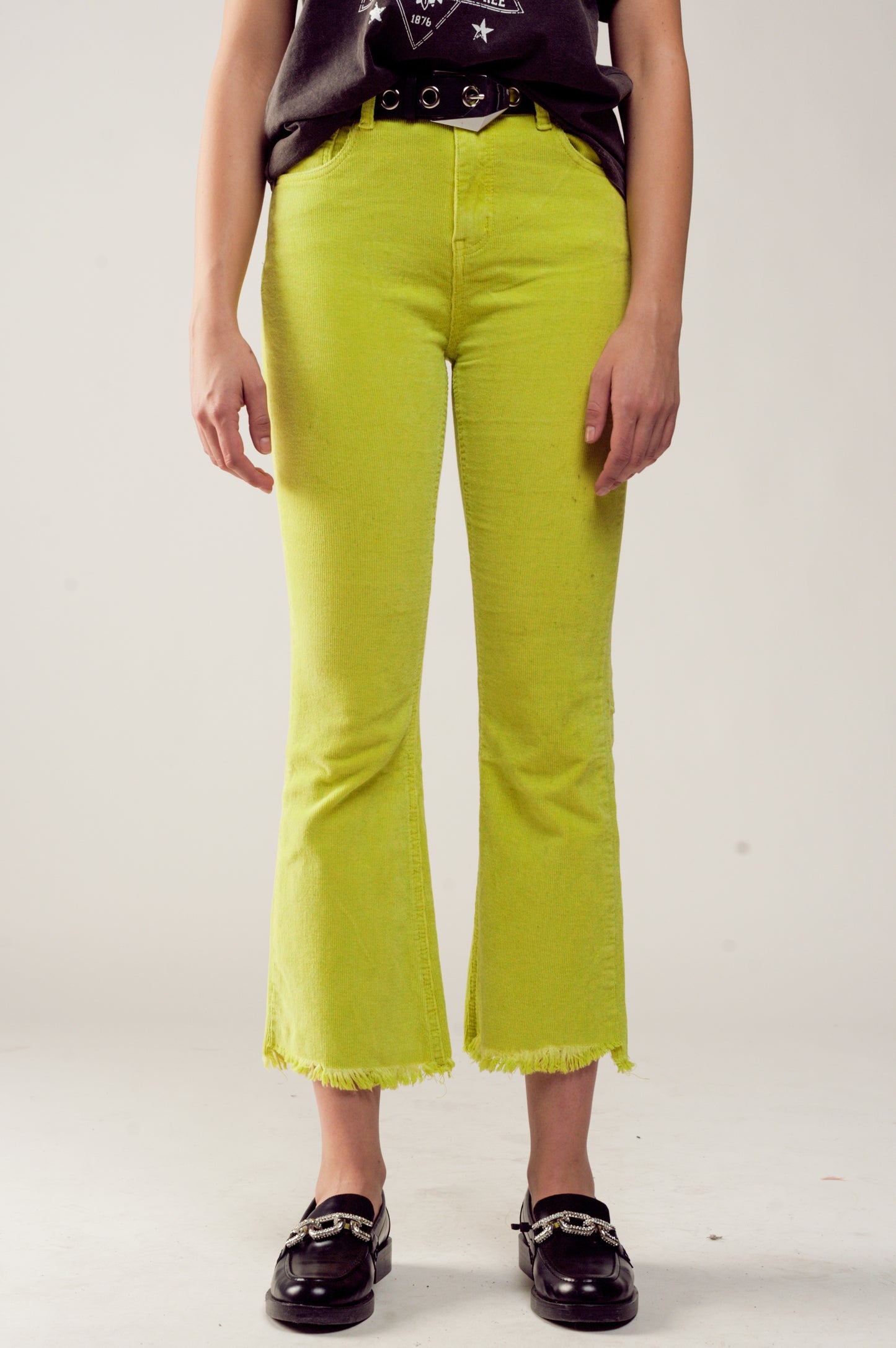 Pantaloni a zampa in velluto a coste color verde lime