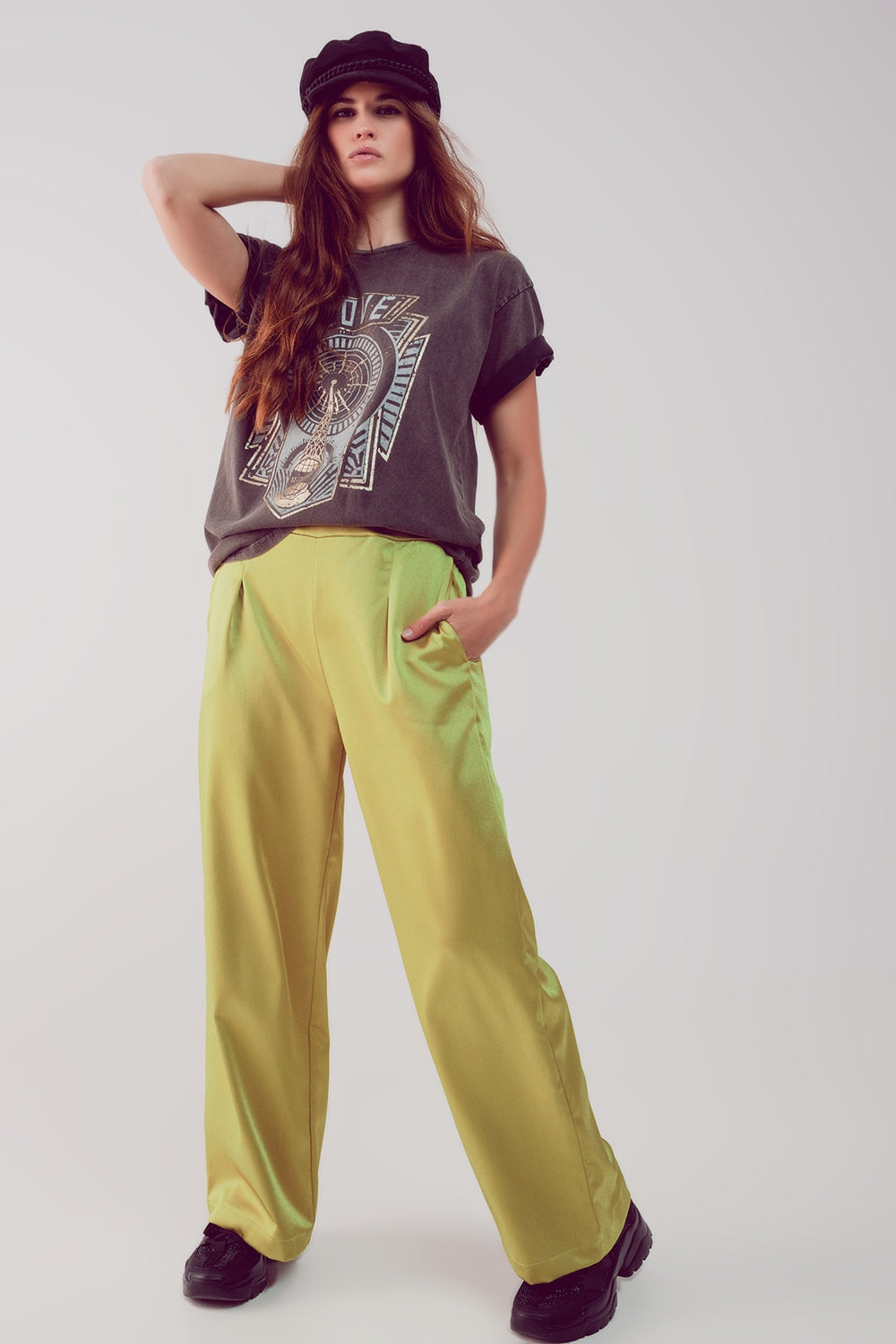 Pantaloni con pinces a fondo ampio in raso lime