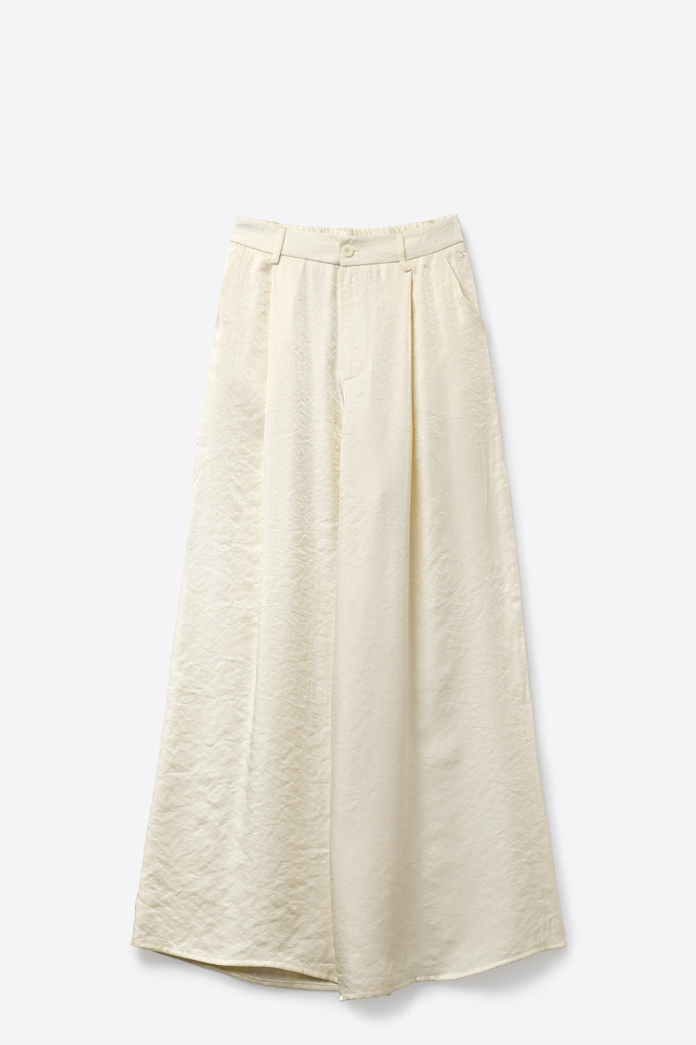 Pantaloni extra larghi in un tessuto leggero e lucido