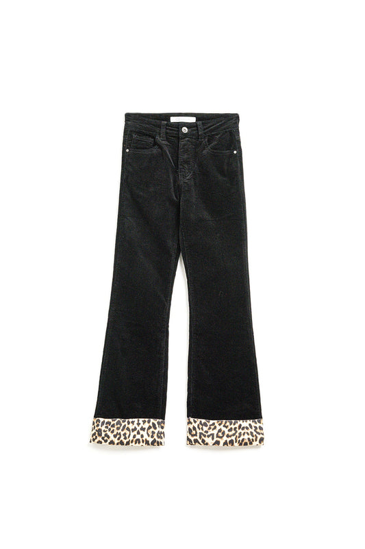 Q2 Pantaloni flare in velluto a coste nero con stampa leopardata sul fondo