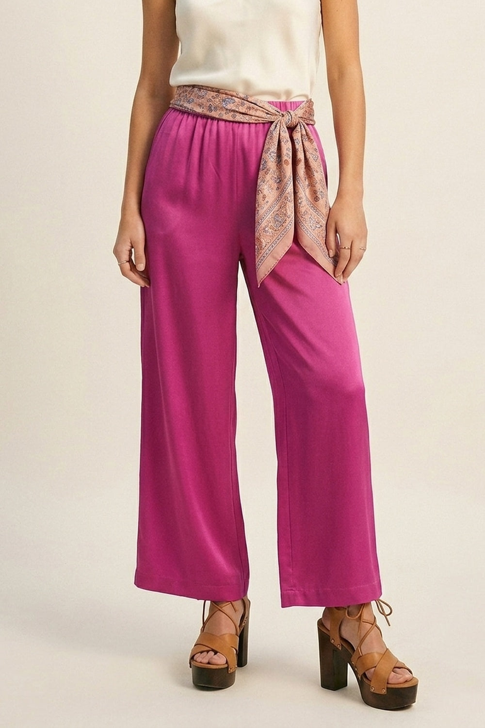 Q2 Pantaloni fucsia in raso leggero a gamba larga con vita elastica