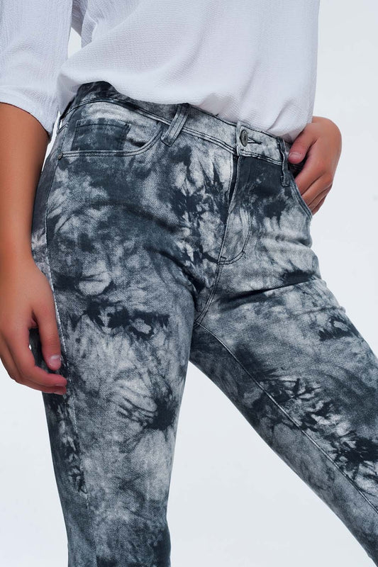Q2 Pantaloni grigi colorati slim