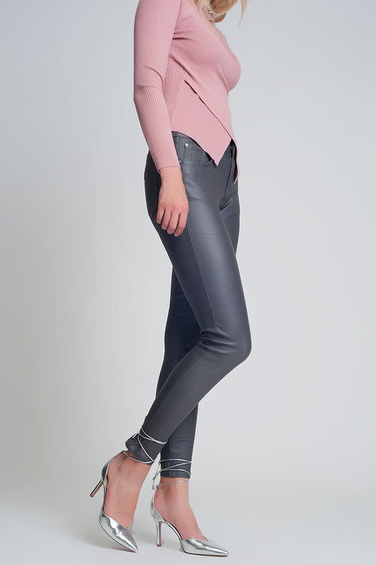 Q2 Pantaloni in tessuto spalmato grigio