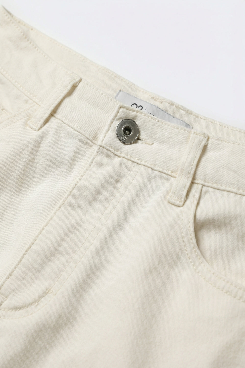 Pantaloni in twill di cotone elasticizzato a gamba extra larga di colore bianco