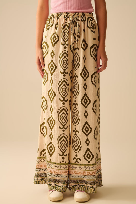 Q2 Pantaloni khaki a gamba larga con stampa boho