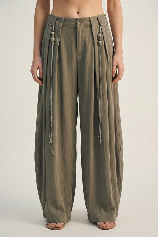 Q2 Pantaloni leggeri in Rayon Barrel-Fit di colore kaki