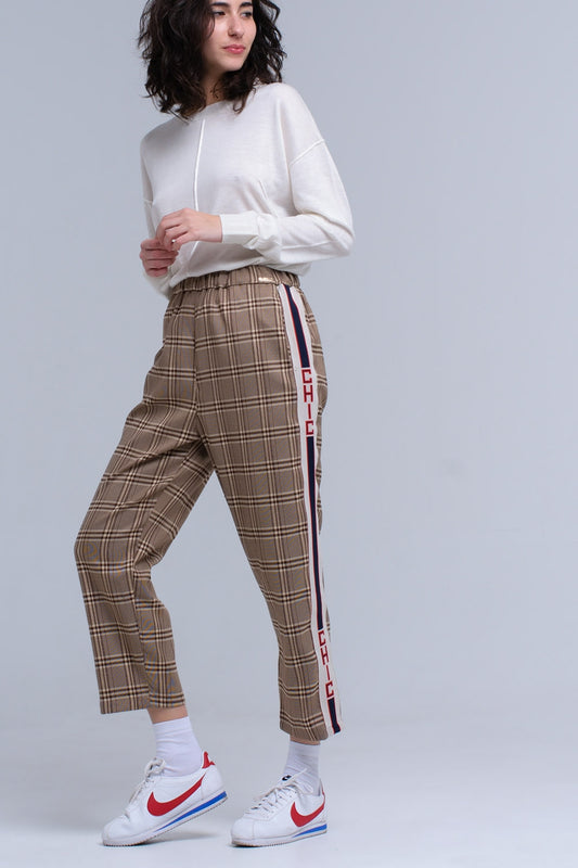 Q2 Pantaloni modello scozzese marrone