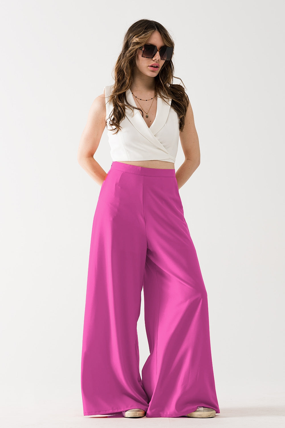 Pantaloni svasati basic a gamba larga rosa