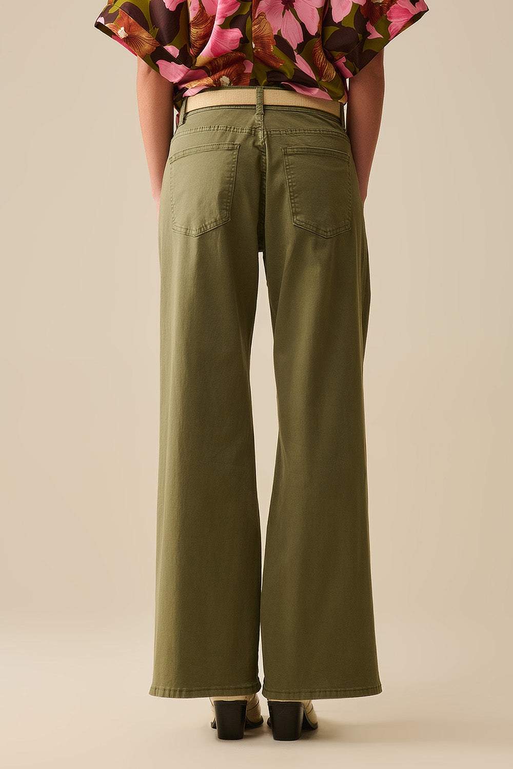 Pantaloni verdi dritti a gamba larga