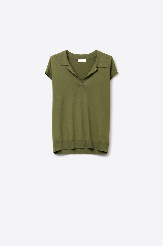 Q2 Polo a maglia fine verde oliva con maniche scese