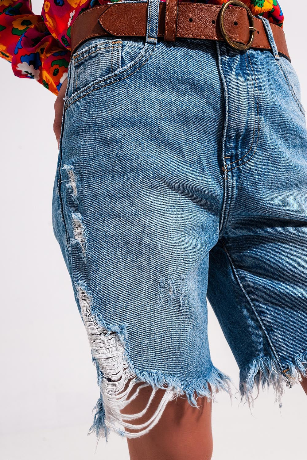 Shorts sfilacciati denim chiaro