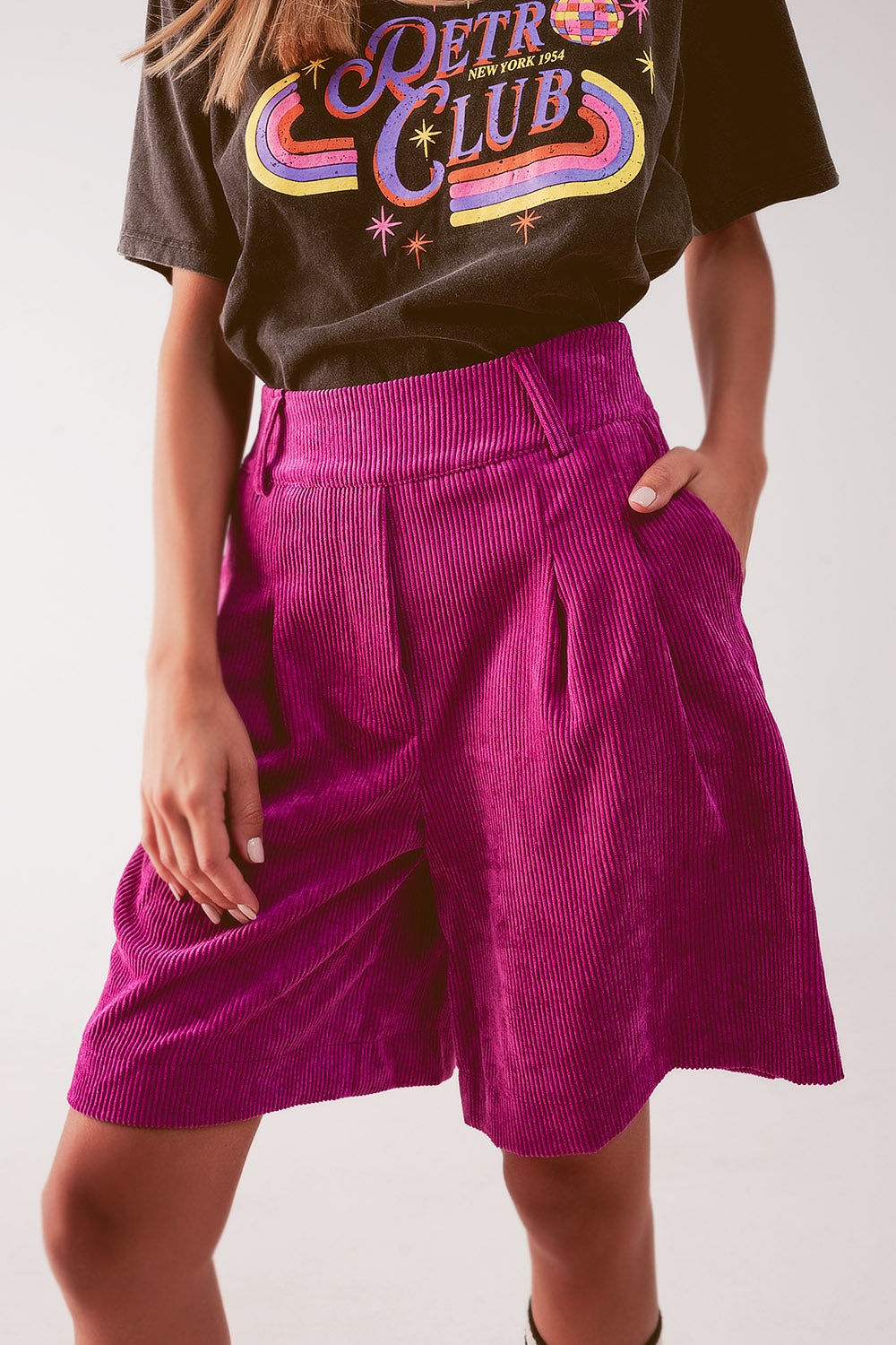 Shorts taglio lungo fucsia in velluto