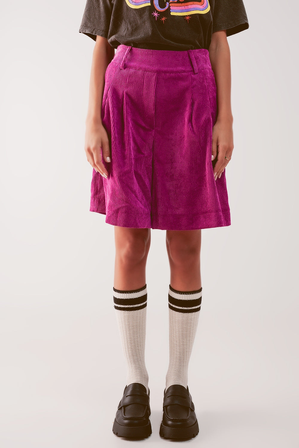 Shorts taglio lungo fucsia in velluto