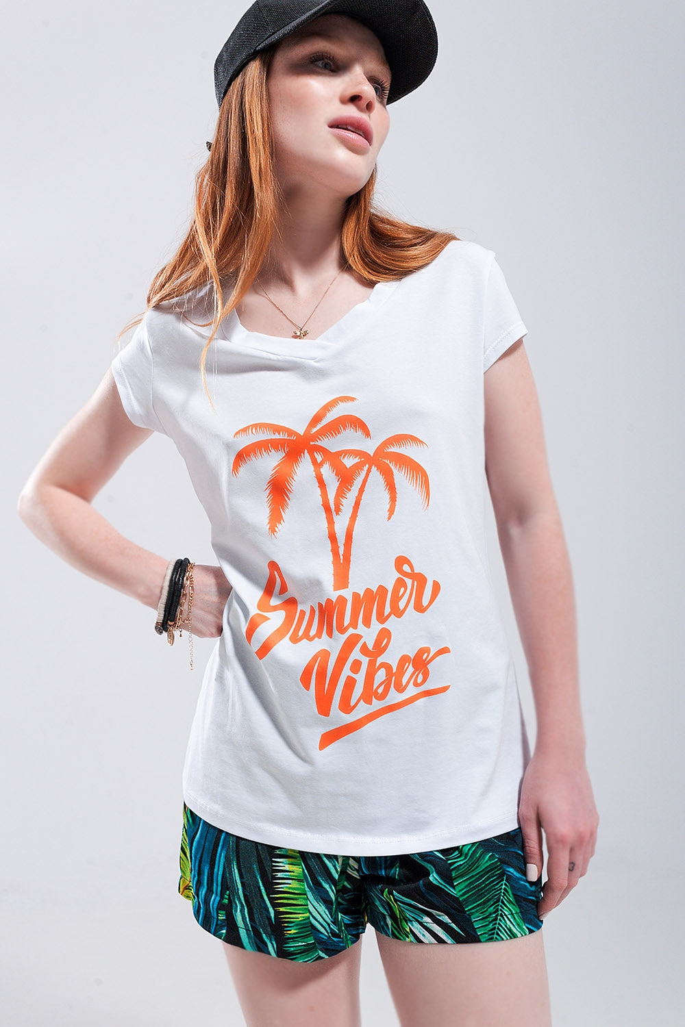 Summer Vibes T shirt bianca con stampa