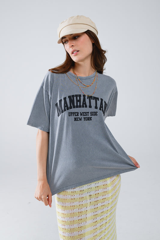 T-shirt a maniche corte con testo grafico Manhattan sul davanti in grigio vintage