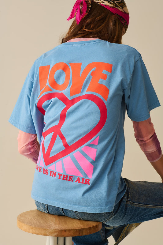 Q2 T-Shirt blu made in italy con logo Love is Air e Cuore con Pace