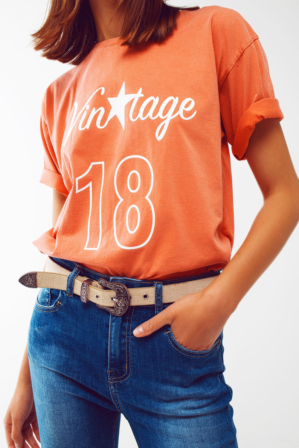 T-shirt con scritta Vintage 18 arancione