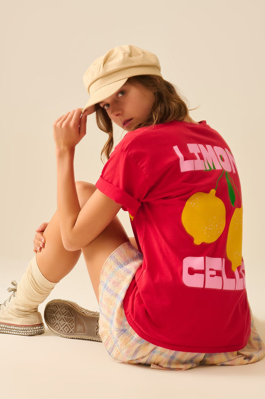 Q2 t-shirt rossa rilassata con stampa di limoni made in Italy