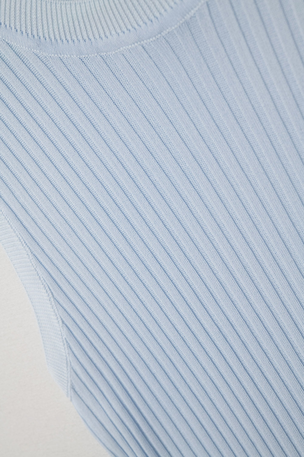 Top blu baby senza maniche in maglia a coste