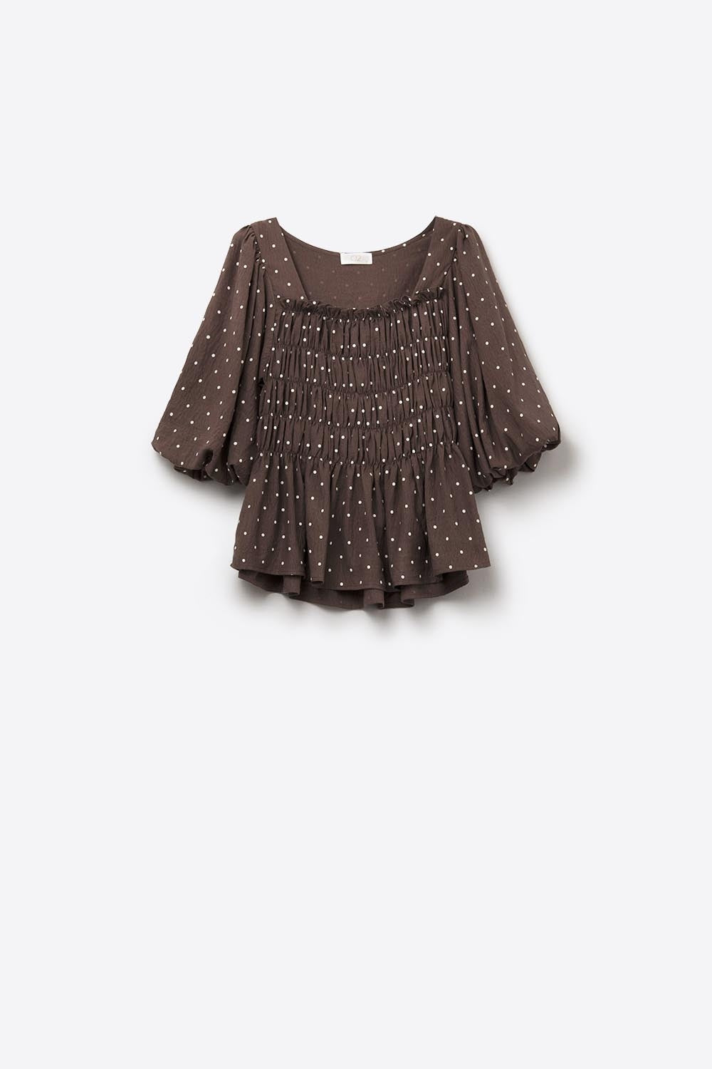 Top cropped chic marrone a pois aderente in vita