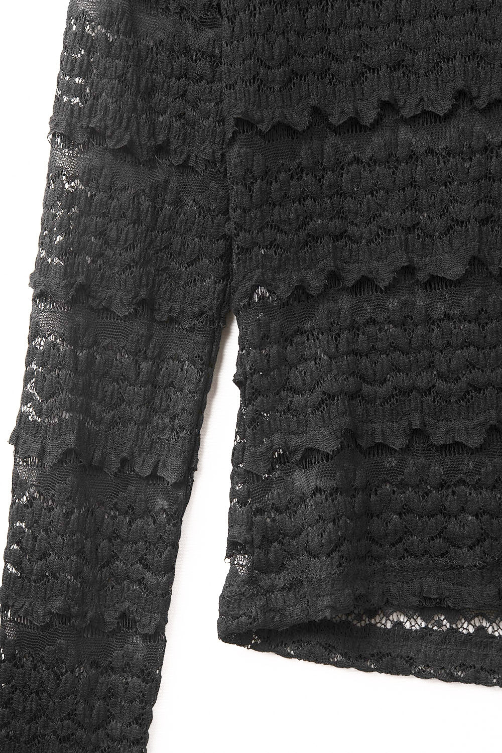 Top in Pizzo Floreale con Girocollo in Nero