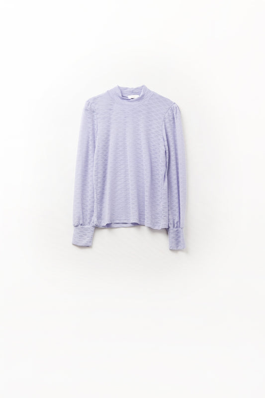 Q2 Top in pizzo lilla con collo alto e dettaglio polsino