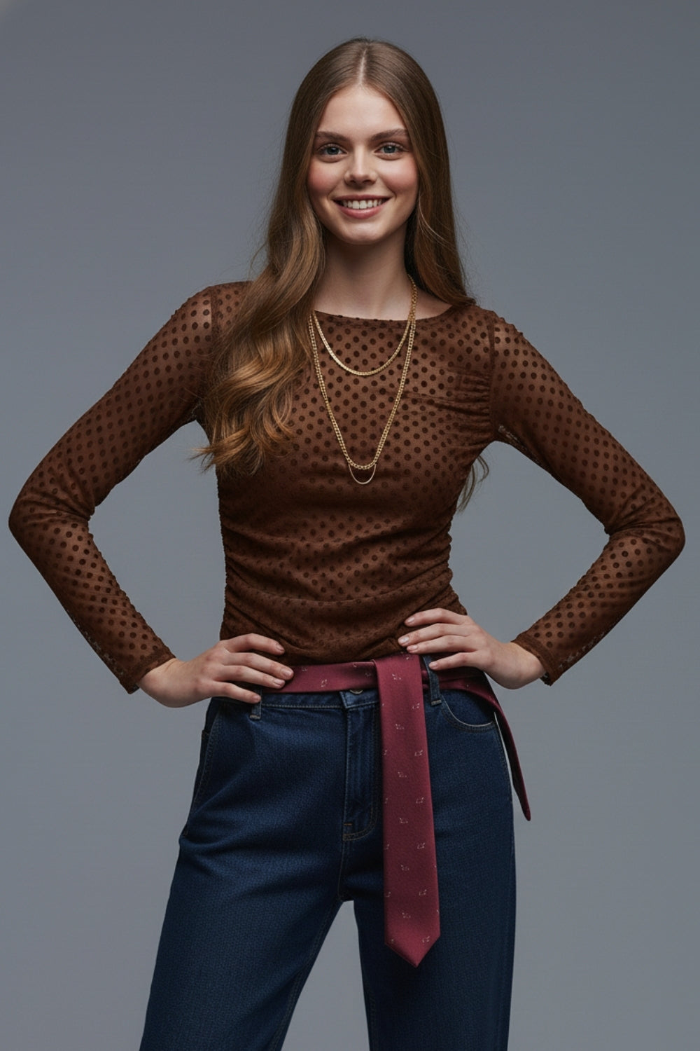 Q2 Top marrone a pois in tessuto elasticizzato trasparente