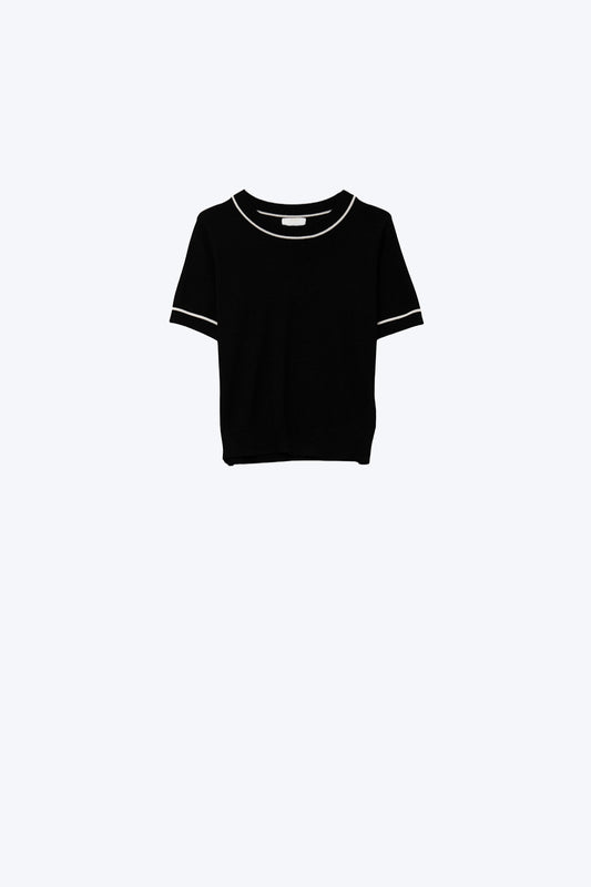 Q2 Top nero a manica corta in maglia con finiture a contrasto