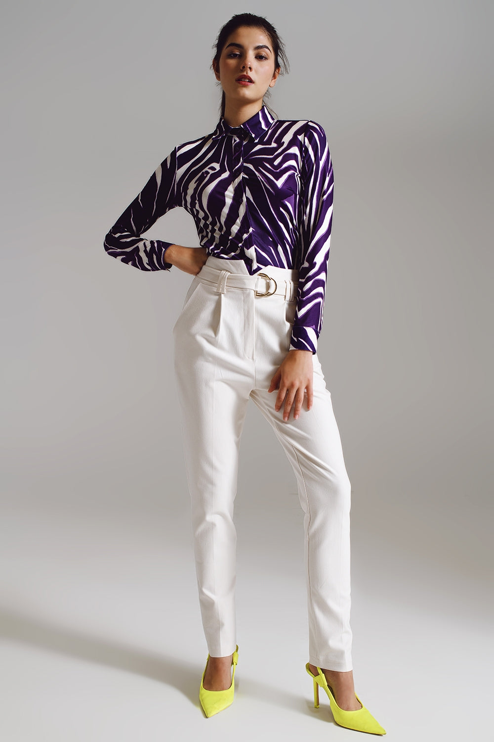 Blusa con stampa zebra in viola e crema