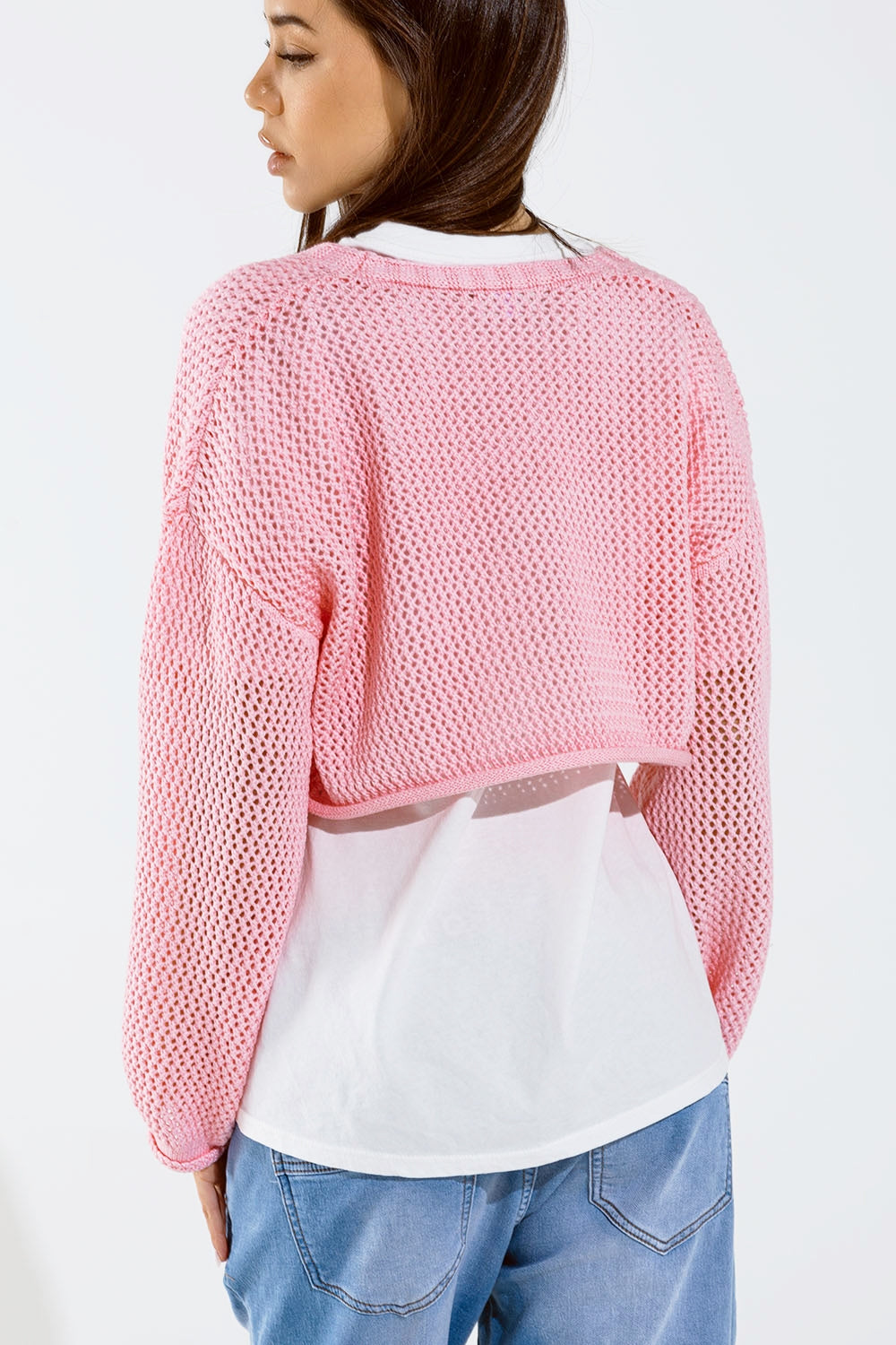 Cardigan cropped basic all'uncinetto in rosa baby