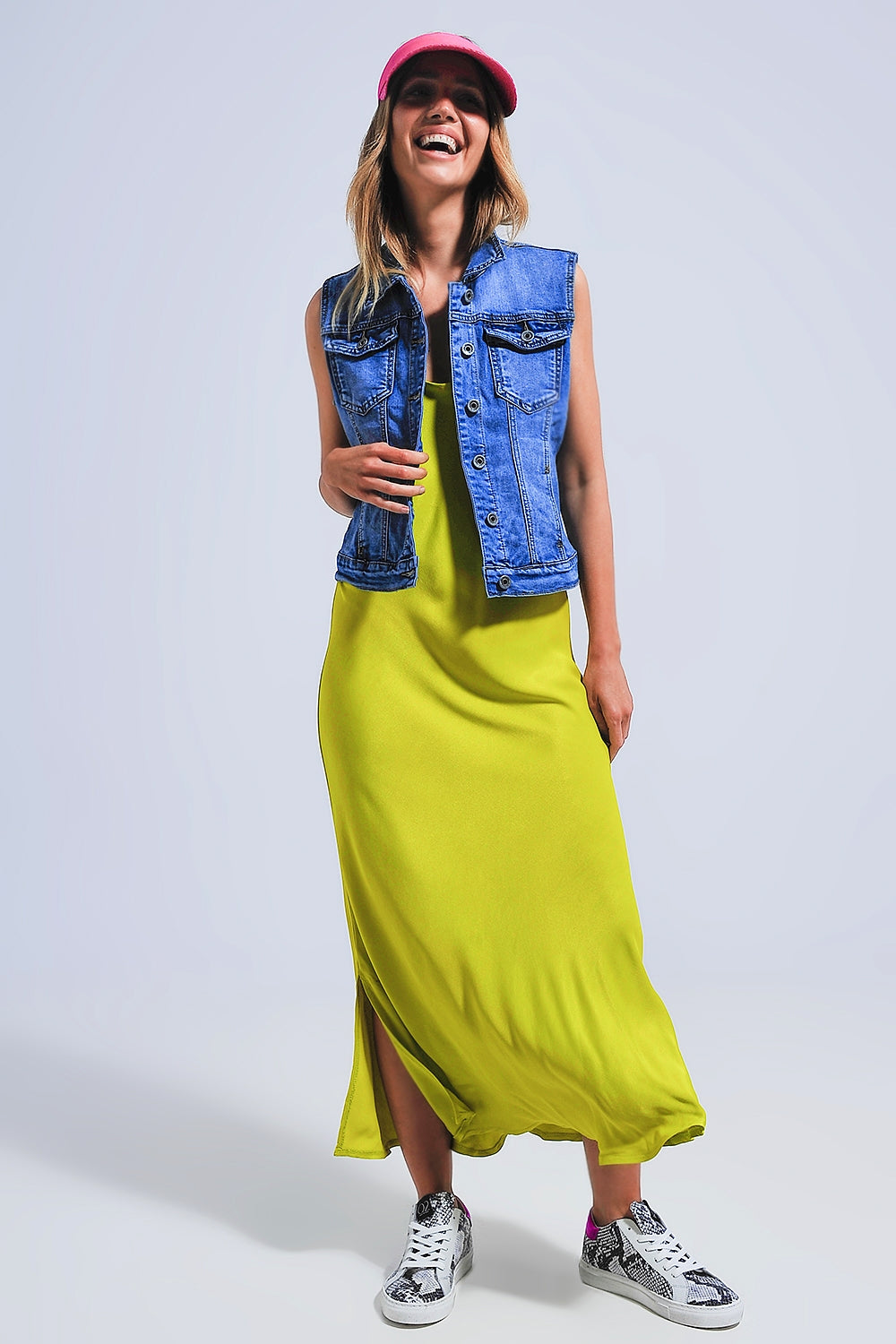 Gilet in denim lavaggio medio