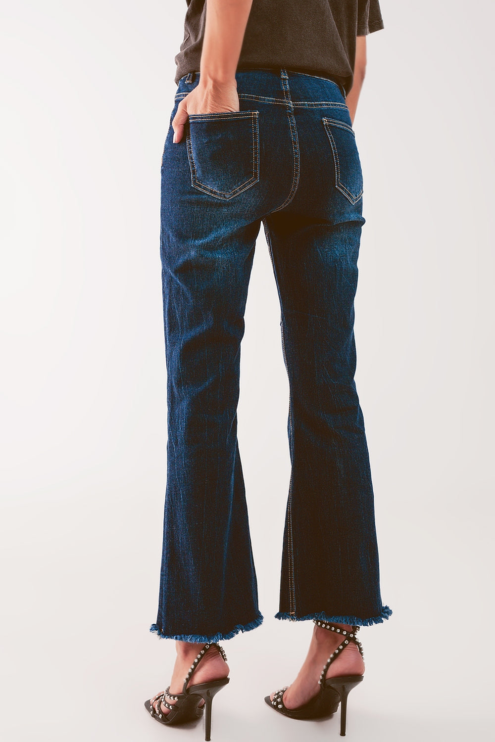 Jeans a zampa cropped lavaggio medio