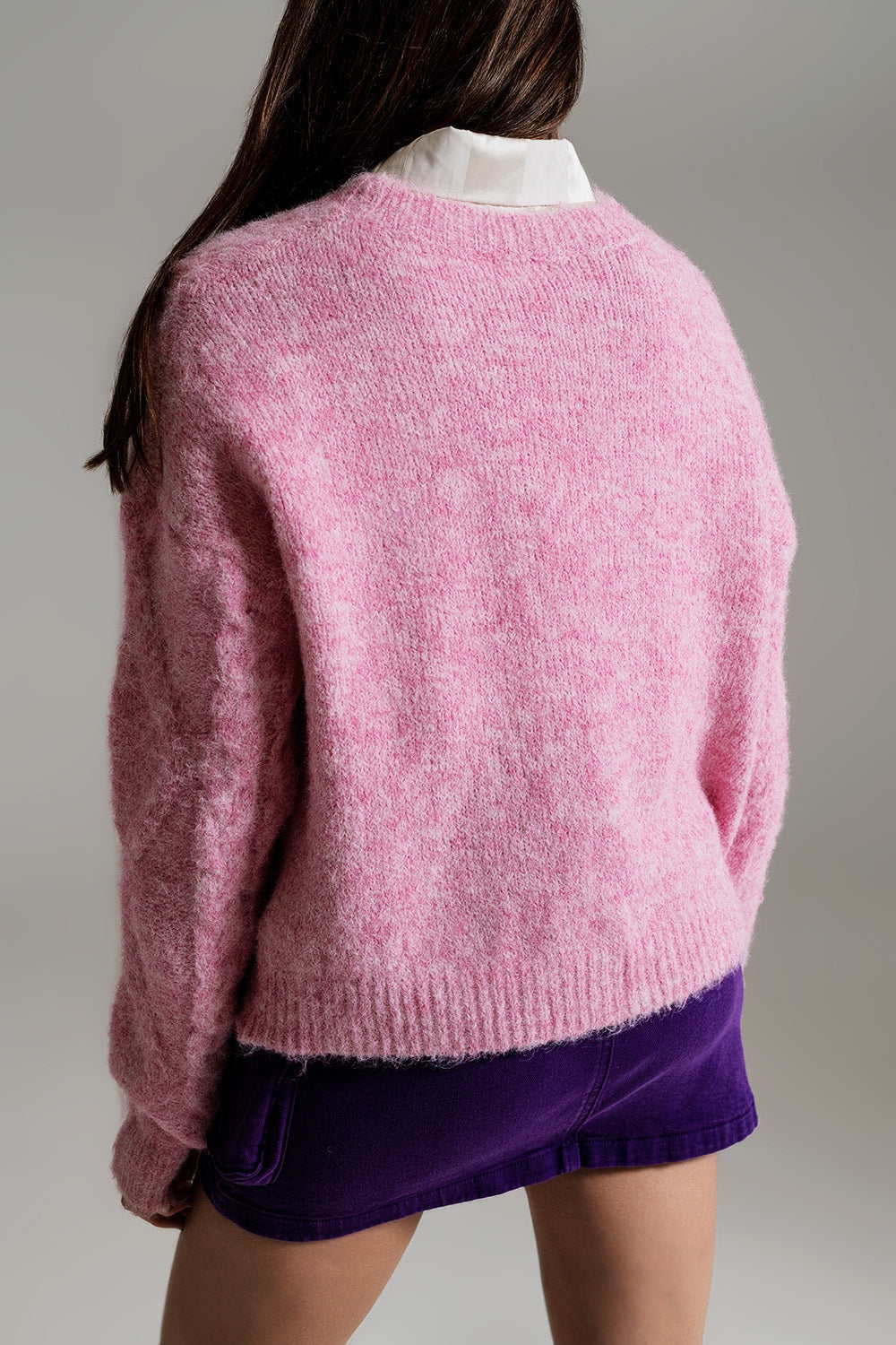 Maglione a maglia a treccia in rosa melange