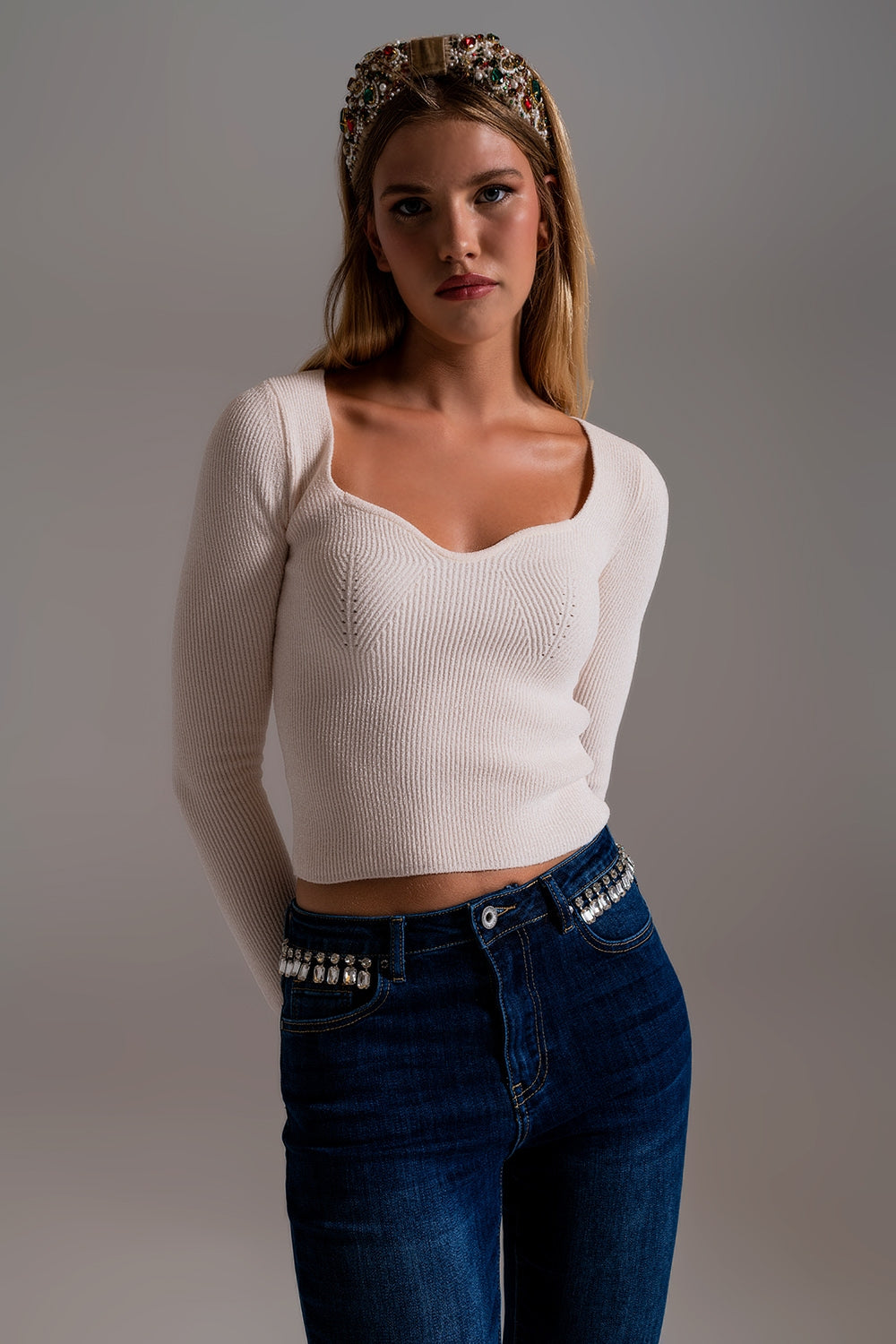 Q2 Maglione con scollo a cuore e dettaglio a punto in panna