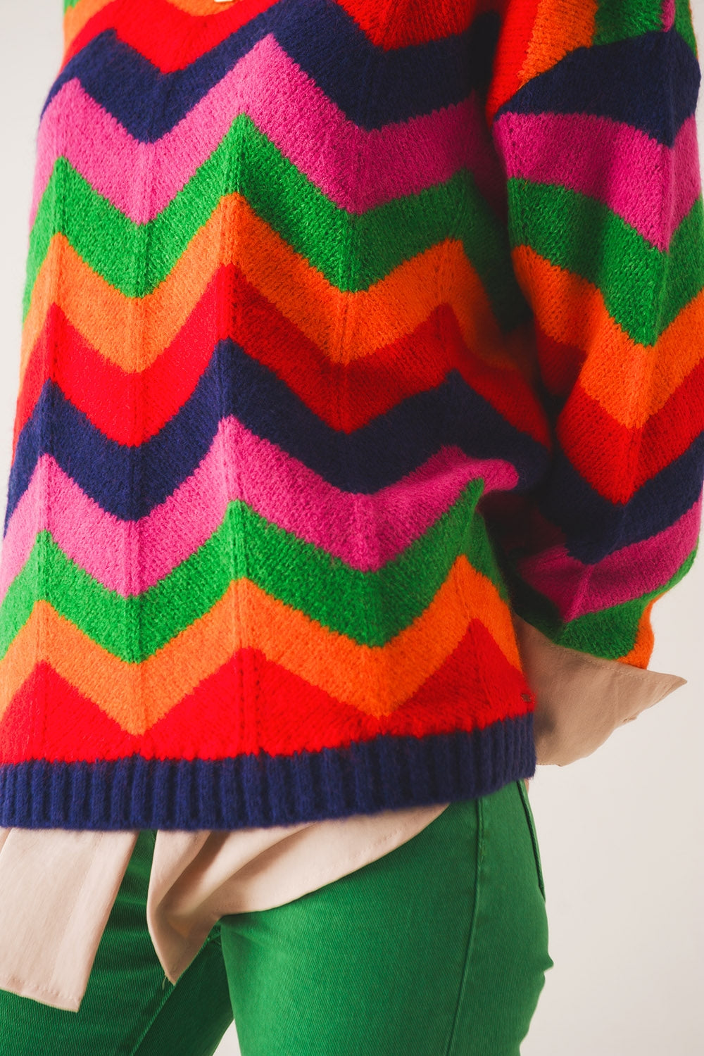 Maglione girocollo lavorato a righe multicolore