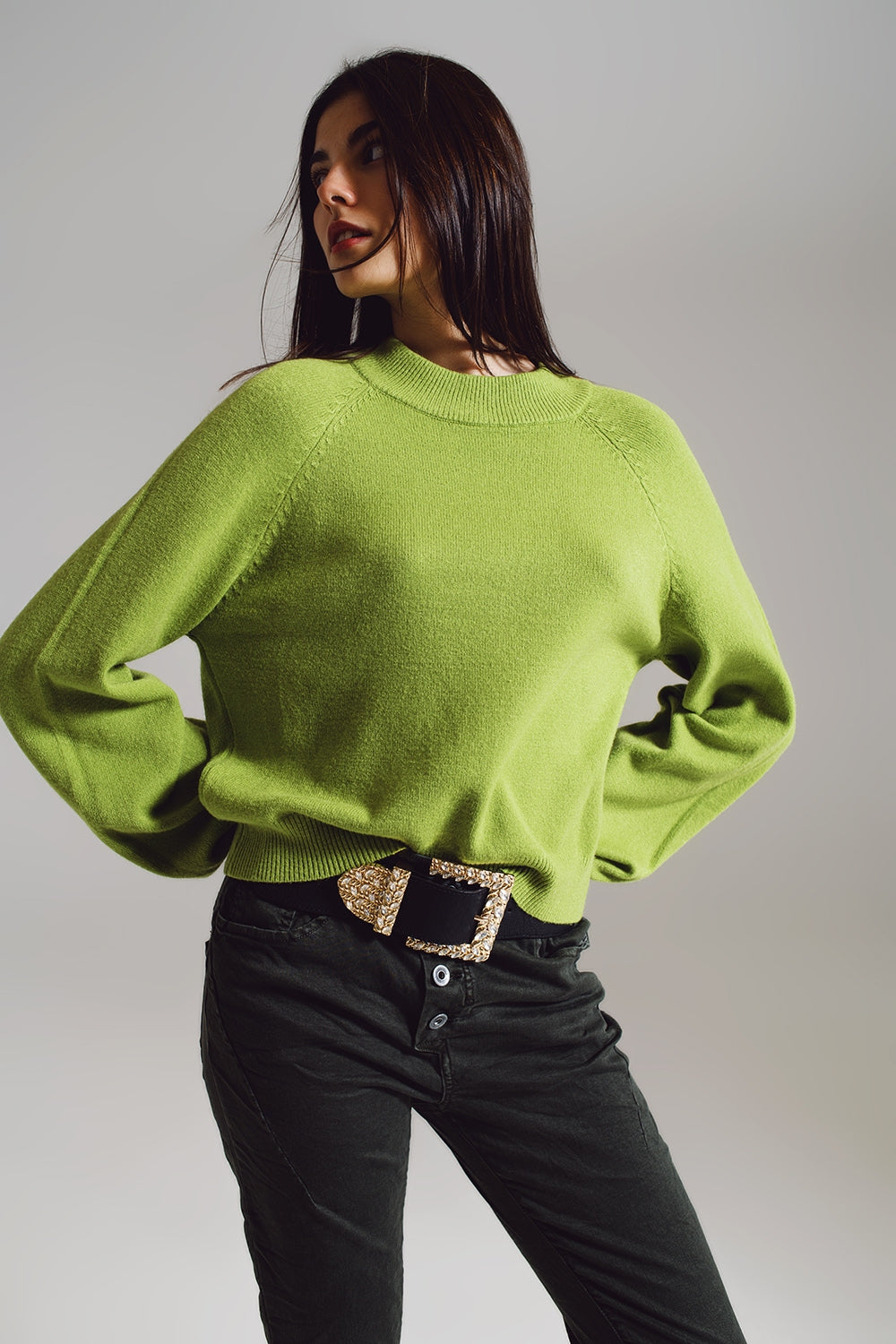 Q2 maglione verde dallo stile rilassato con maniche a palloncino