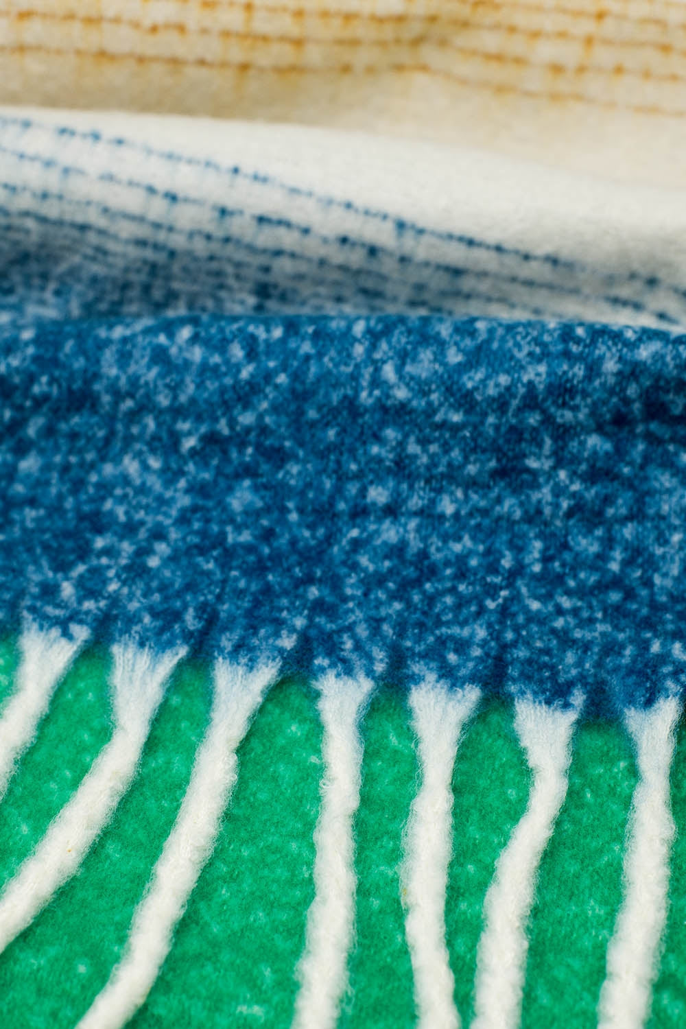 Sciarpa a maglia grossa multicolore con strisce multicolori verdi e blu