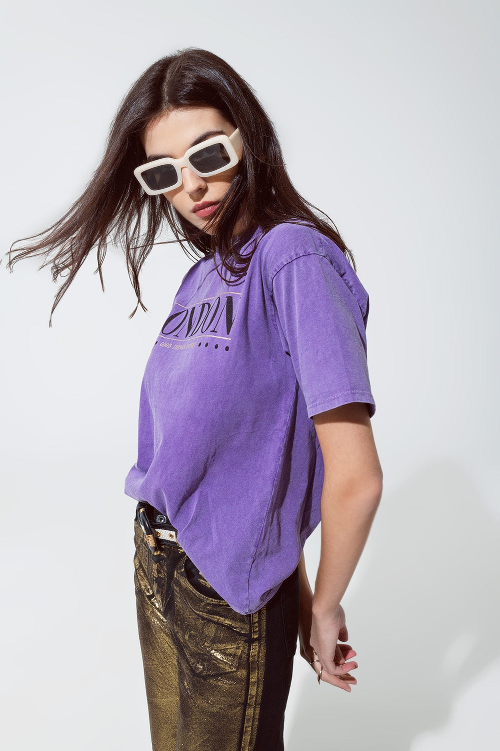 T-shirt relaxed fit in viola lavato con logo london
